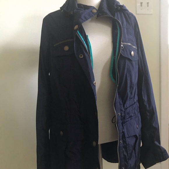 St. John's Bay Lightweight Anorak NWT - Picture 1 of 1
